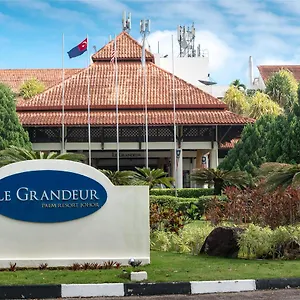 Le Grandeur Palm Johor ***** Kulai