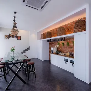 Hako Skudai